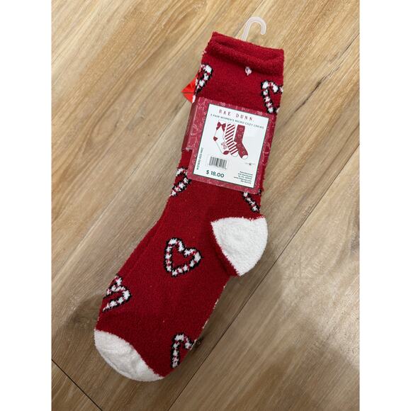 NWT Rae Dunn Set of 3 Cozy Christmas Socks 🎄🎄 - Picture 2 of 3